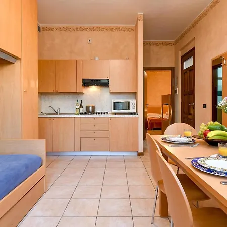 Bilo 5 Pax - Apt 8 * 토스콜라노마데노